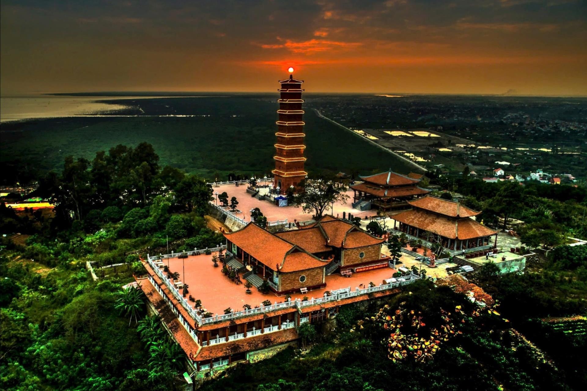 Tháp Tường Long: Biểu tượng linh thiêng giữa non nước Hải Phòng