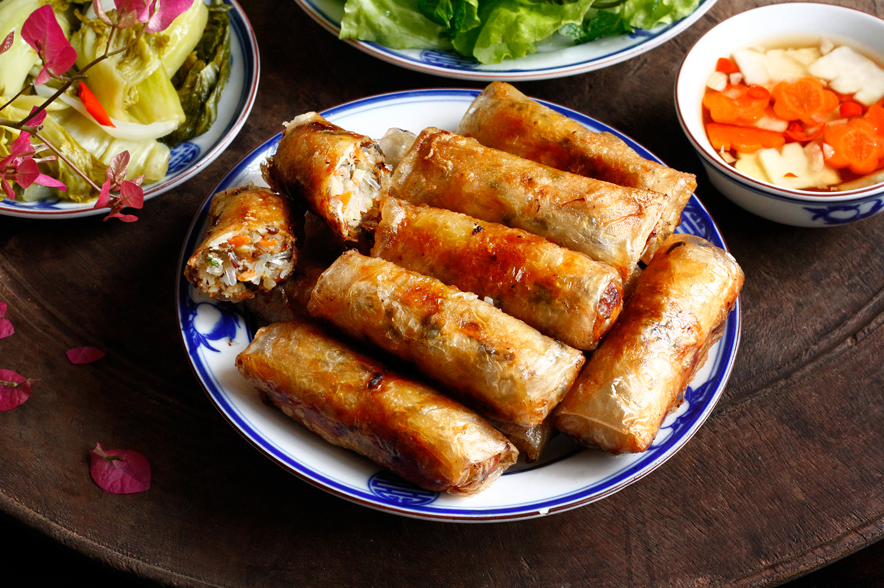 Du lịch Hải Phòng 1 ngày mở lối khám phá thành phố hoa phượng đỏ từ sáng sớm đến đêm khuya